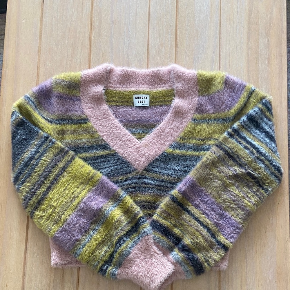 Aritzia Sunday Best cropped sweater | sz small